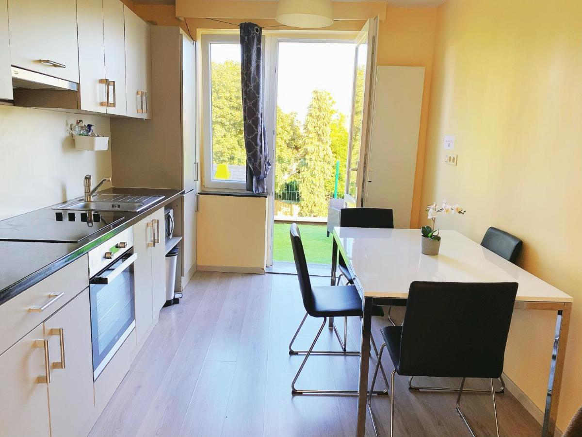 Sweet Home With Big Terrace บรัสเซลส์ ภายนอก รูปภาพ