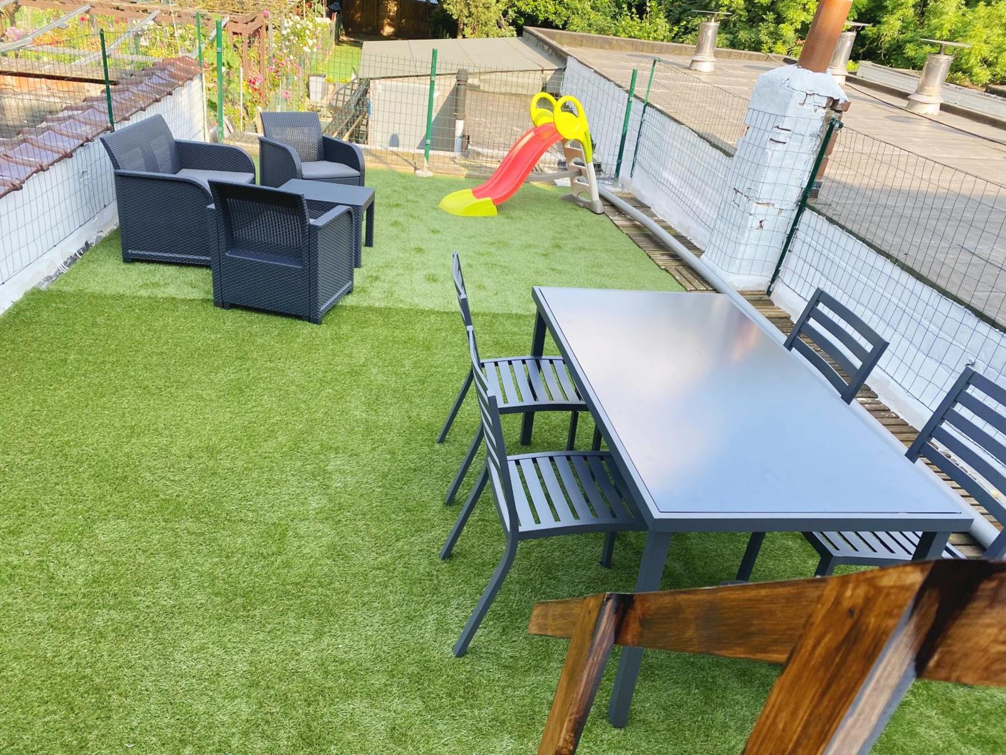 Sweet Home With Big Terrace บรัสเซลส์ ภายนอก รูปภาพ